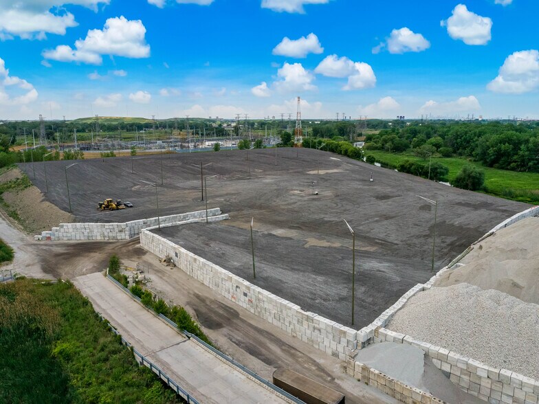 More Photos Of 310 Burnham Ave, Calumet City Land For Sale