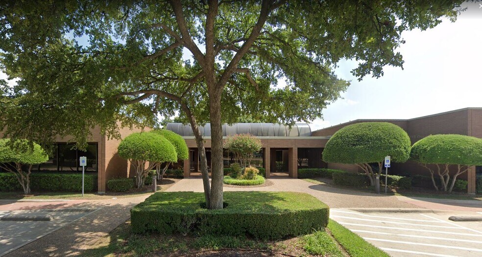 More Photos Of 2100 N Greenville Ave, Richardson Coworking Space