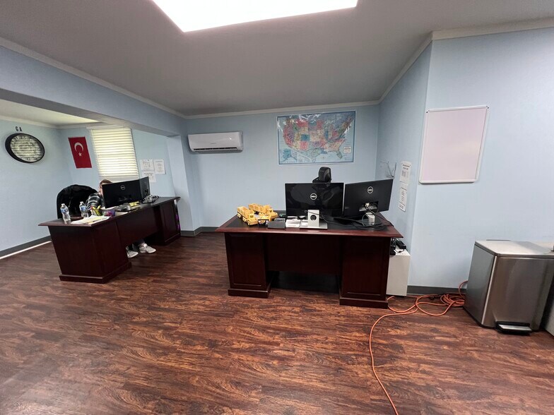 More Photos Of 2103 Winder Hwy, Dacula Industrial For Lease