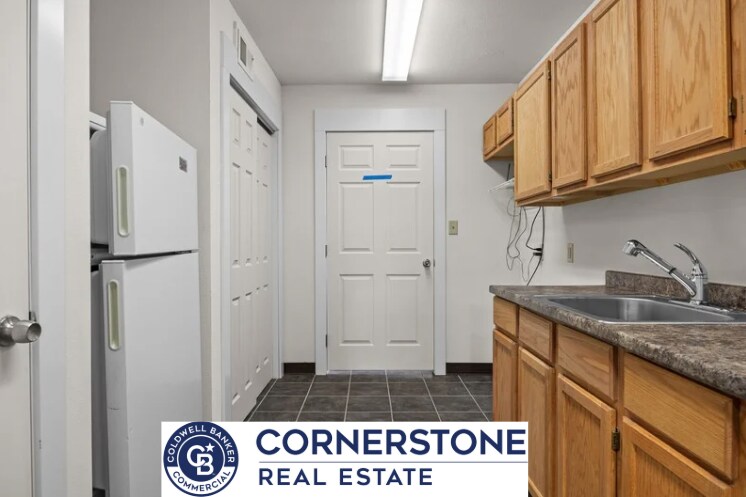 More Photos Of 2452 N Oil Dr, Casper Flex For Sale