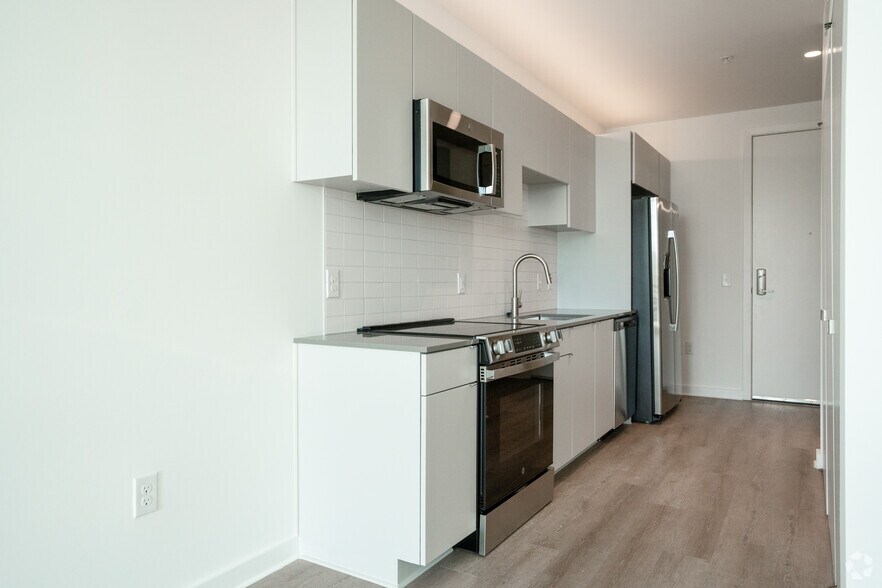 More Photos Of 620 Foster St, Durham Apartments For Lease
