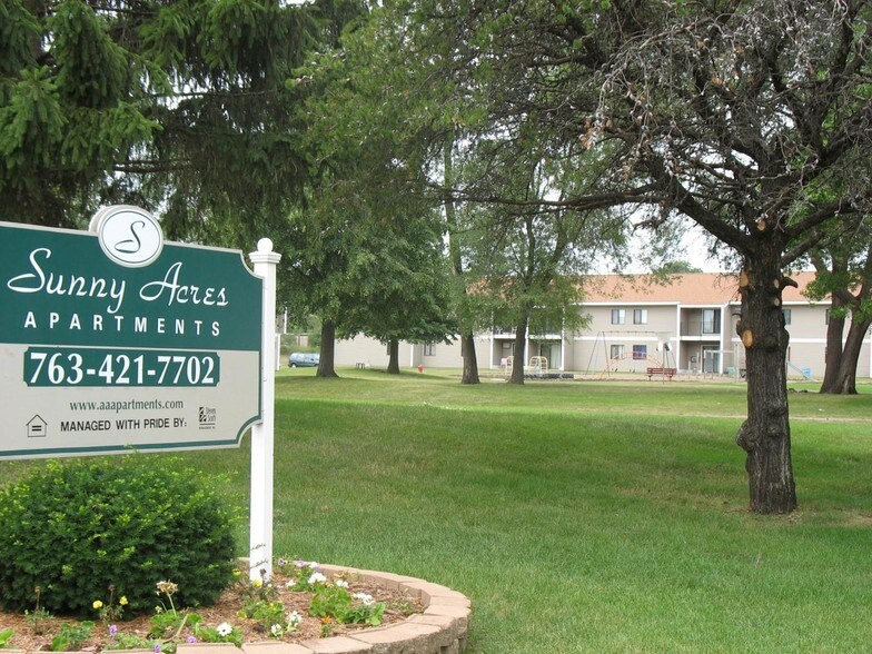 More Photos Of 2701 11th Ave, Anoka Apartments For Sale