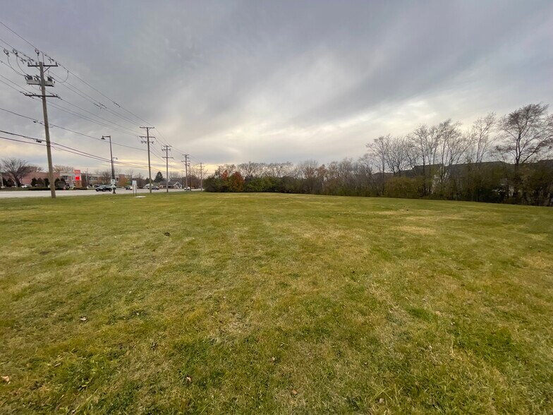 More Photos Of 1 Heritage Ln, Streamwood Land For Sale