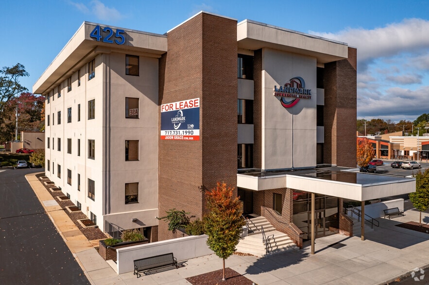 Primary Photo Of 425 N 21st St, Camp Hill Medical For Lease