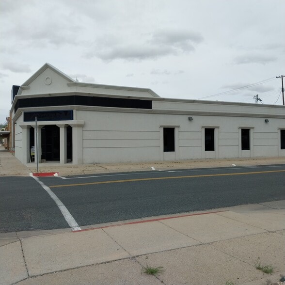 More Photos Of 1701 1st Ave, Scottsbluff Serviced Offices For Sale