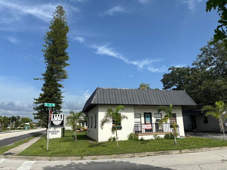 More Photos Of 3737 Manatee Ave, Bradenton Freestanding For Sale