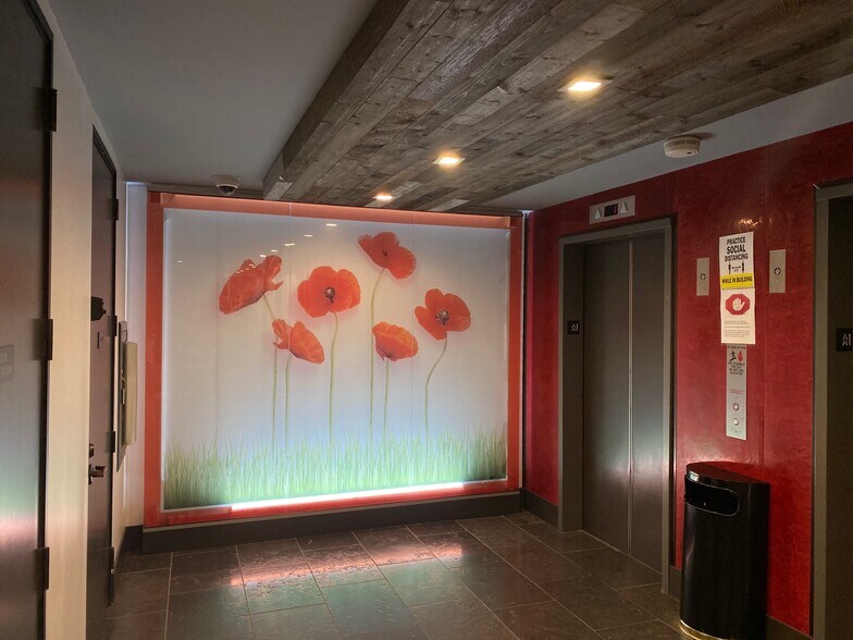 More Photos Of 29525 Canwood St, Agoura Hills Medical For Lease