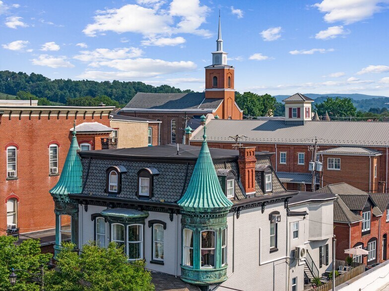 More Photos Of 11 E Philadelphia Ave, Boyertown Hospitality For Sale