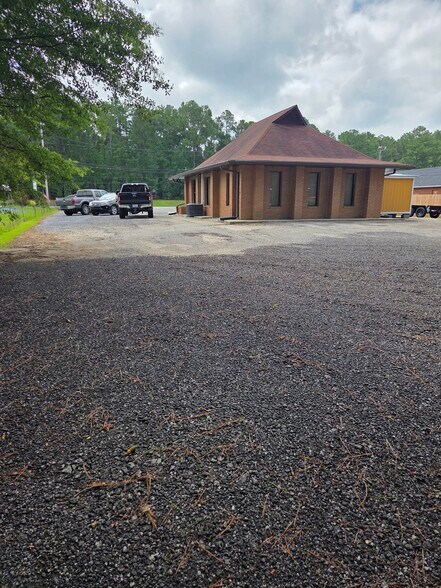 Primary Photo Of 684 Highway 1 S, Lugoff Office For Lease