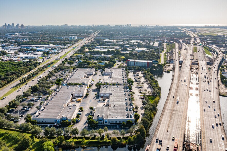 More Photos Of 2860 W State Road 84, Fort Lauderdale Office For Sale