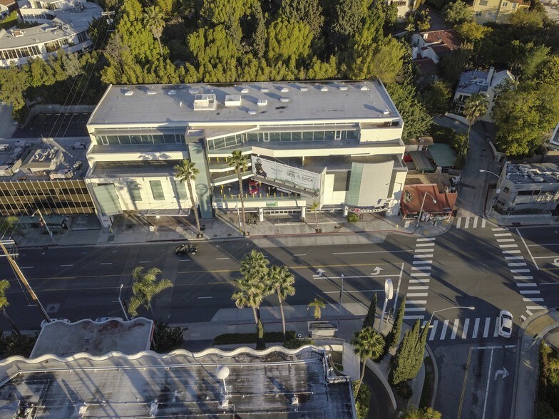 More Photos Of 8305 W Sunset Blvd, West Hollywood Office For Lease
