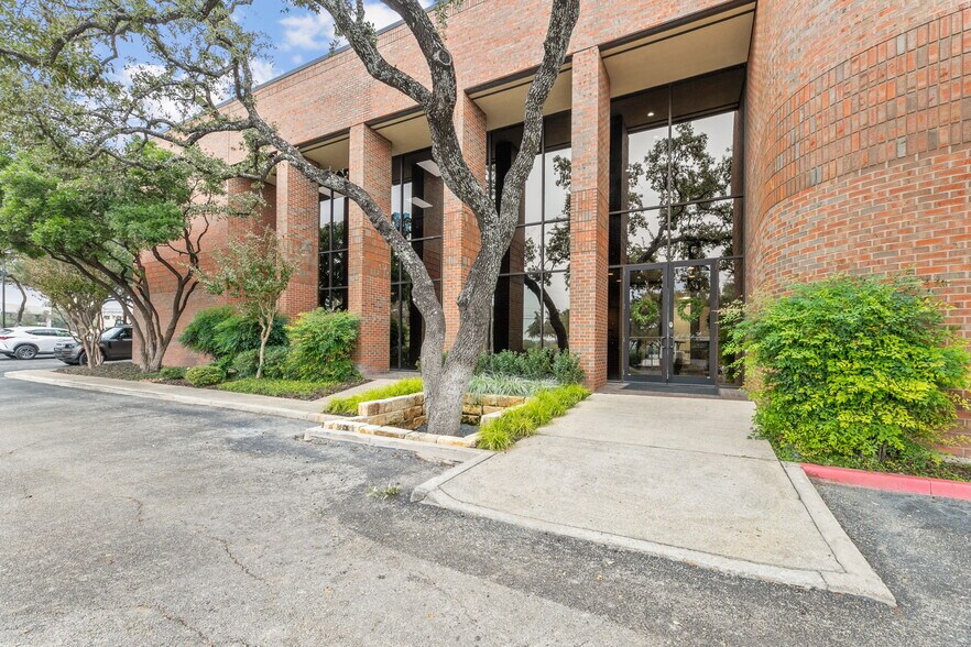 Primary Photo Of 14500 San Pedro Ave, San Antonio Office For Lease