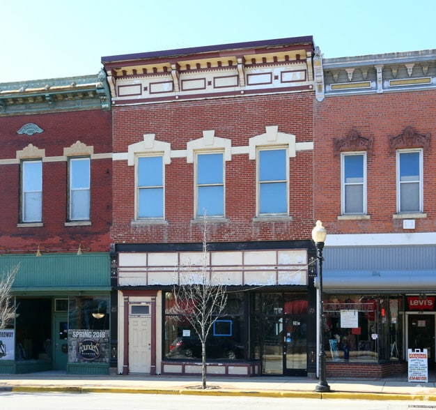 Primary Photo Of 26 N Broadway, Aurora Storefront Retail Office For Lease