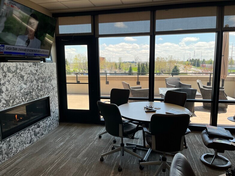 More Photos Of 2380 Health Dr SW, Wyoming Freestanding For Lease