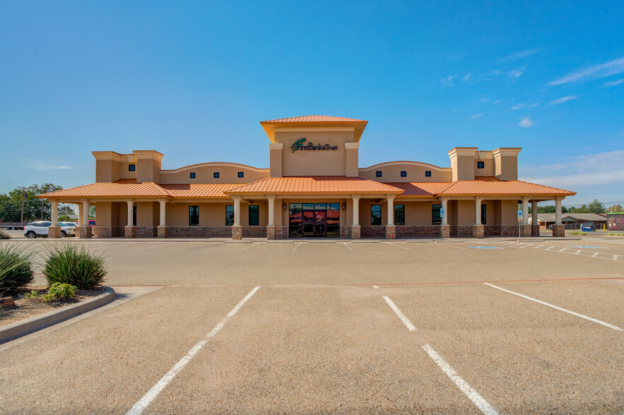 Primary Photo Of 3004 Slide Rd, Lubbock Bank For Sale