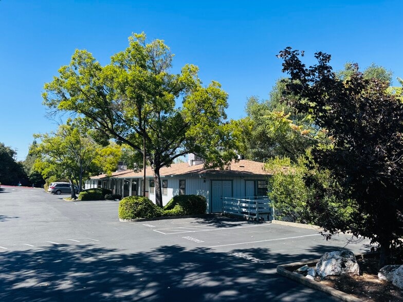 More Photos Of 571 Stanislaus Ave, Angels Camp Office For Sale