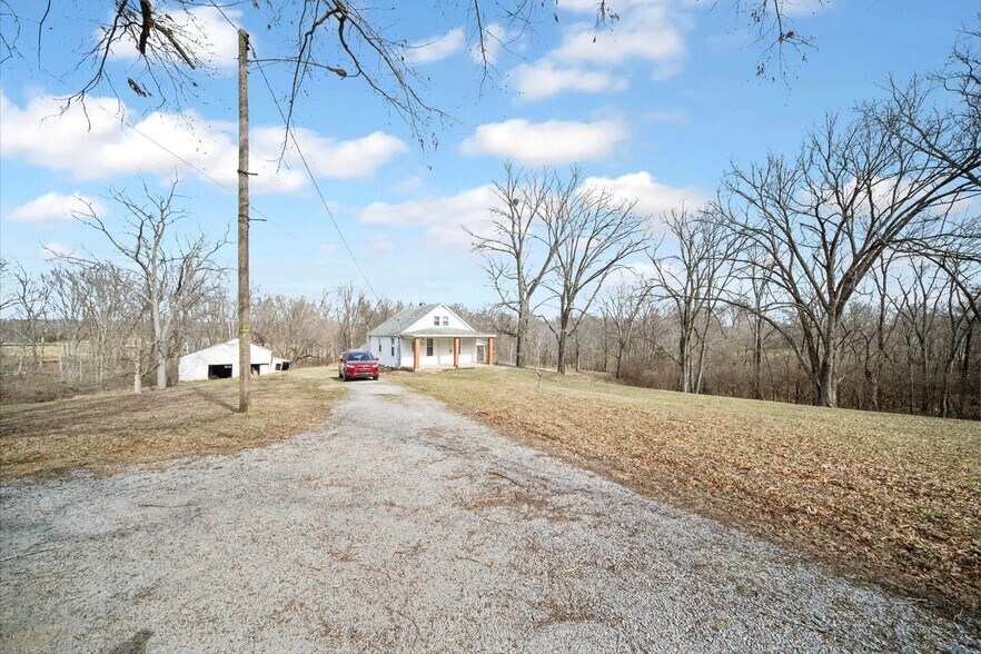 More Photos Of 1409 S English Station Rd, Jeffersontown Land For Sale