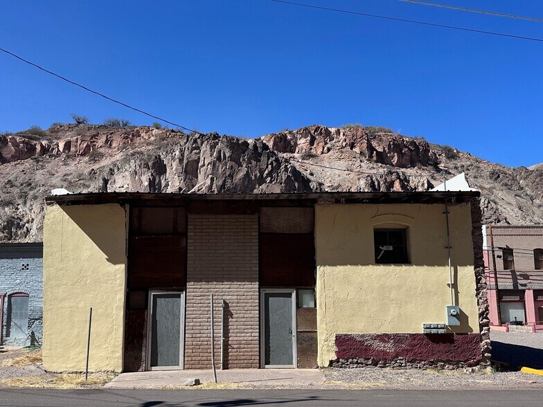 More Photos Of 287 Chase Creek St, Clifton Auto Dealership For Sale