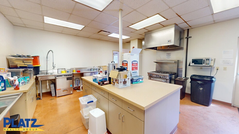 More Photos Of 701 N Four Mile Run Rd, Youngstown Religious Facility For Sale