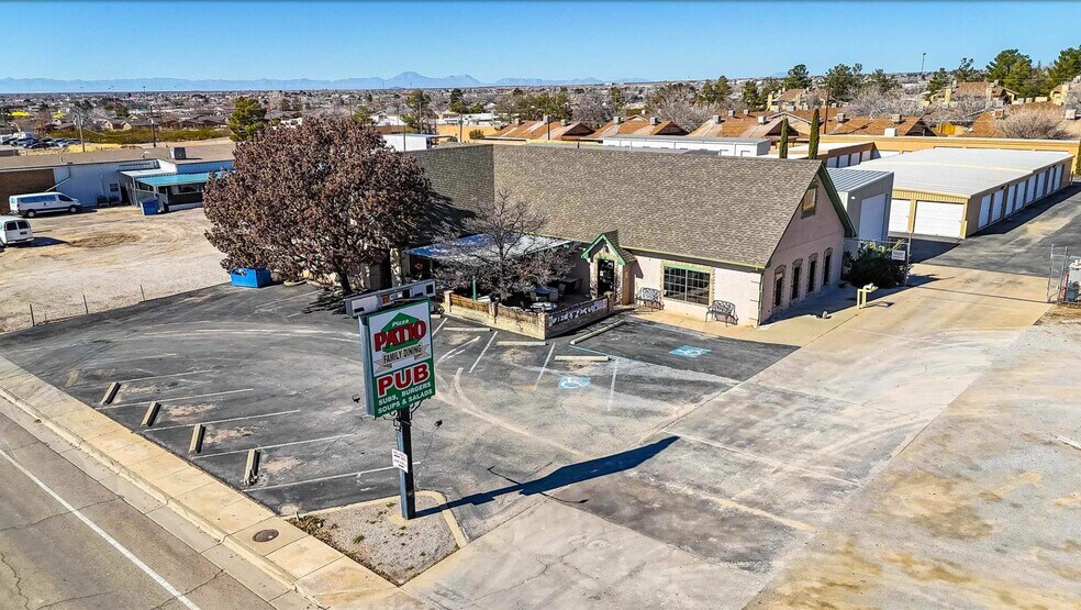 Primary Photo Of 2203 1st St, Alamogordo General Retail For Sale