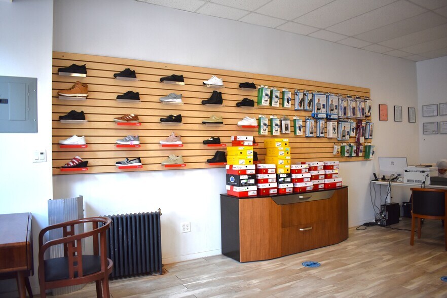 More Photos Of 102-114 Cortelyou Rd, Brooklyn Storefront For Sale