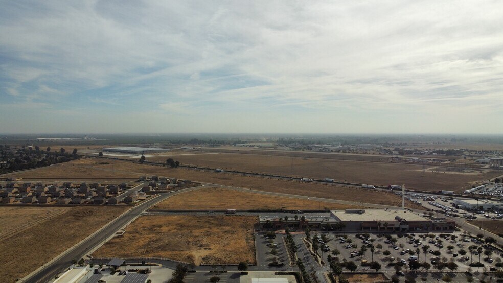 More Photos Of 0 Genoa Lake Way, Chowchilla Land For Sale