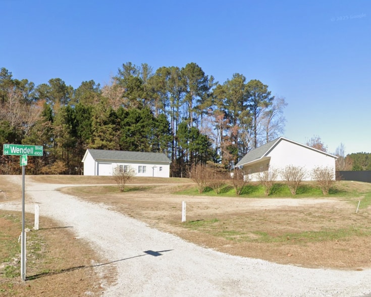 Primary Photo Of 4931 Drive in Ln, Wendell General Retail For Lease