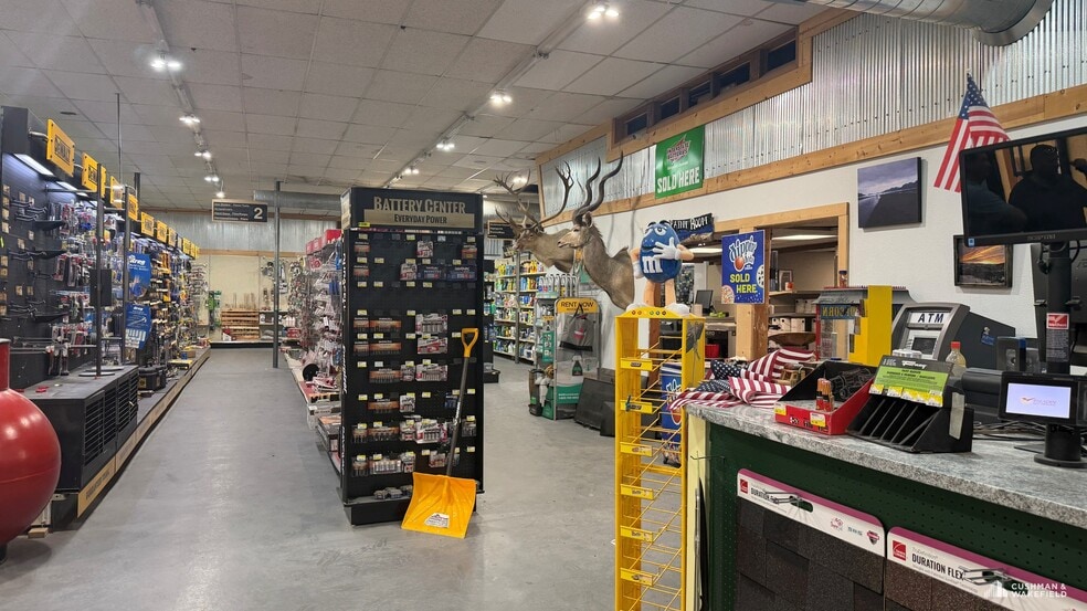 More Photos Of 701 7th Ave, Hudson General Retail For Sale