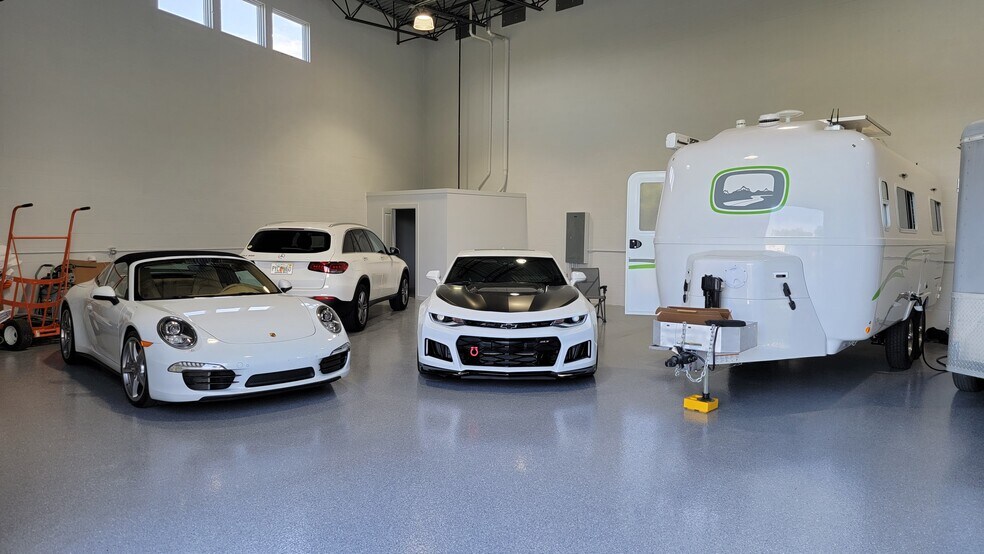 More Photos Of 6509 St Lucie Blvd, Fort Pierce Warehouse For Lease