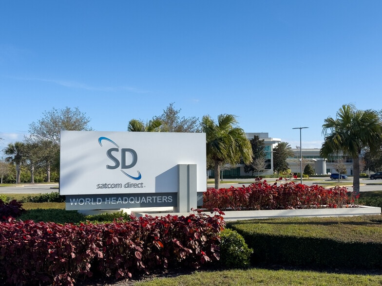 More Photos Of 1050 Satcom Ln, Melbourne Office For Sale