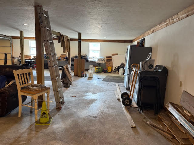 More Photos Of 104 N Orange St, Butler Freestanding For Lease
