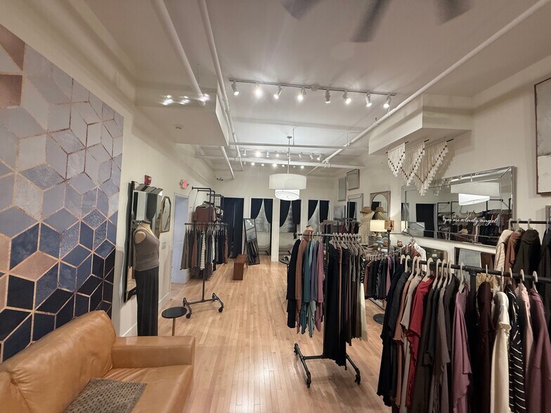 More Photos Of 5 Washington St, Biddeford Apartments For Lease