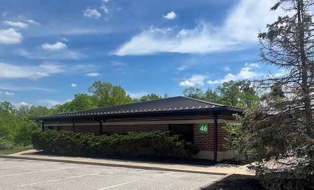 More Photos Of 2701 Chancellor Dr, Fort Mitchell Medical For Sale