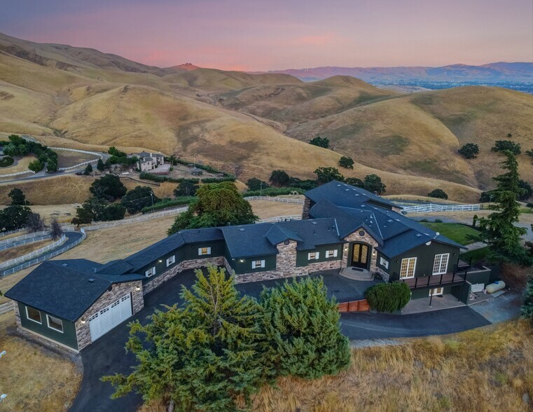 Primary Photo Of 12400 Morgan Territory Rd, Livermore Specialty For Sale