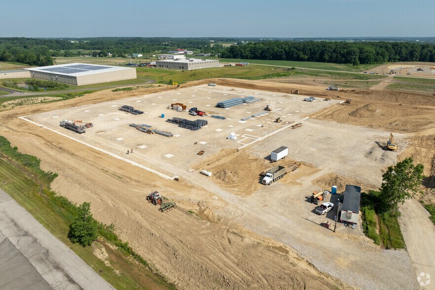 More Photos Of Cellar Dr @ Faultless Dr, Ashland Manufacturing For Lease