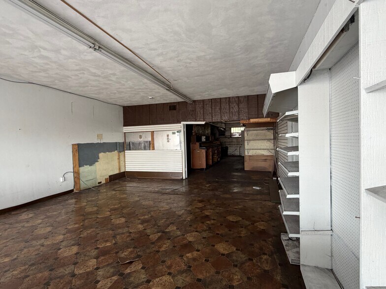 More Photos Of 321 E Michigan St, Orlando General Retail For Lease