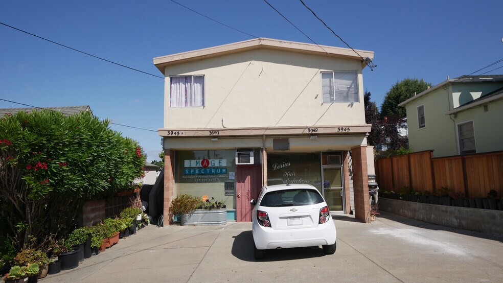 More Photos Of 3945-3949 High St, Oakland Storefront Retail Residential For Sale
