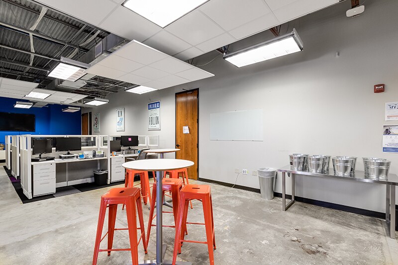 More Photos Of 7800 Shoal Creek Blvd, Austin Office For Lease