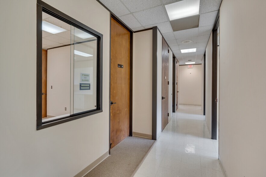 More Photos Of 2609 N Duke St, Durham Office For Lease