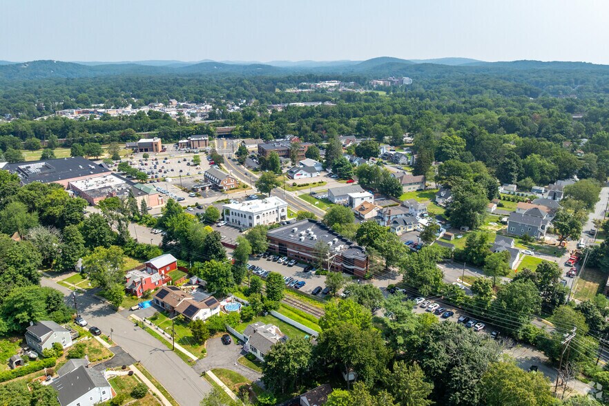 More Photos Of 165 E Main St, Denville Office For Sale