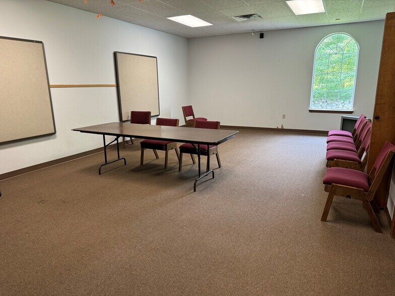 More Photos Of 9621 Tall Timber Blvd, Little Rock Religious Facility For Sale