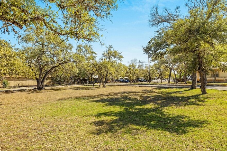 More Photos Of 800 U.S. 290 #E, Dripping Springs Land For Sale