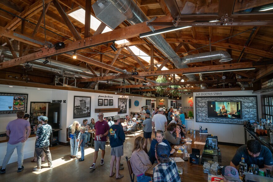 More Photos Of 1720 N El Camino Real, San Clemente Freestanding For Sale