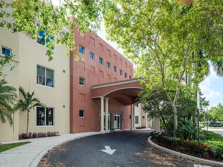 More Photos Of 10167 W Sunrise Blvd, Plantation Office Residential For Sale