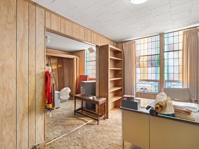 More Photos Of 307 Broadnax St, Daingerfield Religious Facility For Sale