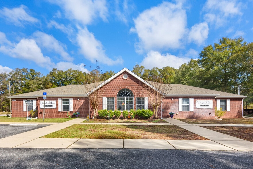 Primary Photo Of 3215 E James Lee Blvd, Crestview Healthcare For Sale