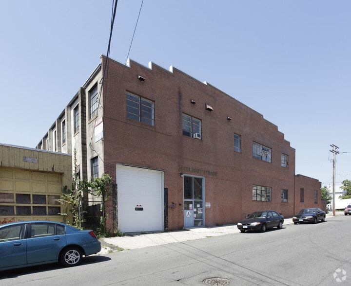 Primary Photo Of 14 Gilbert St, West Haven Manufacturing For Lease