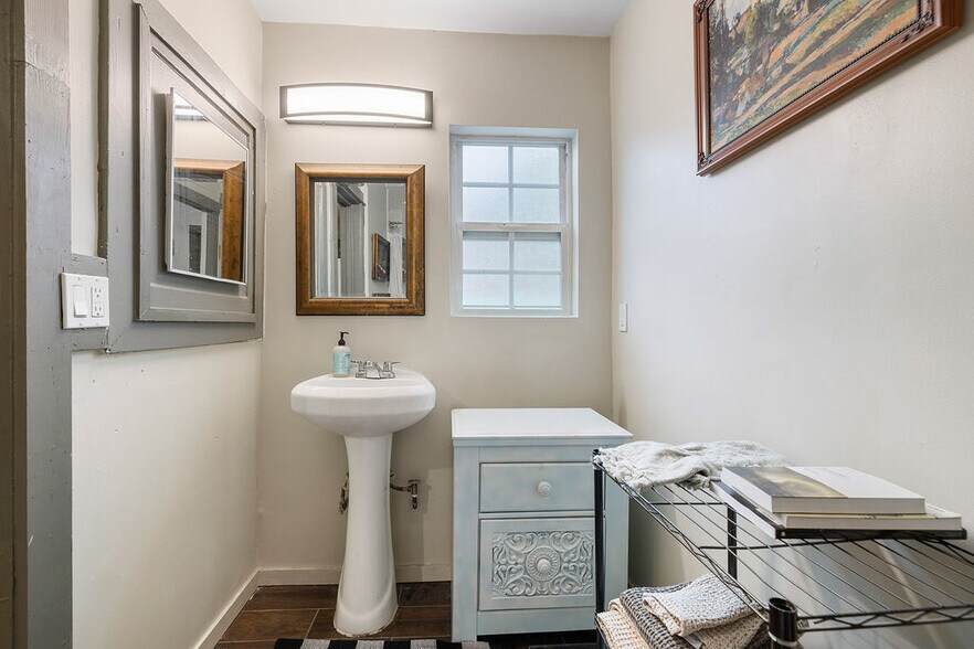 More Photos Of 716 Echandia St, Los Angeles Apartments For Sale