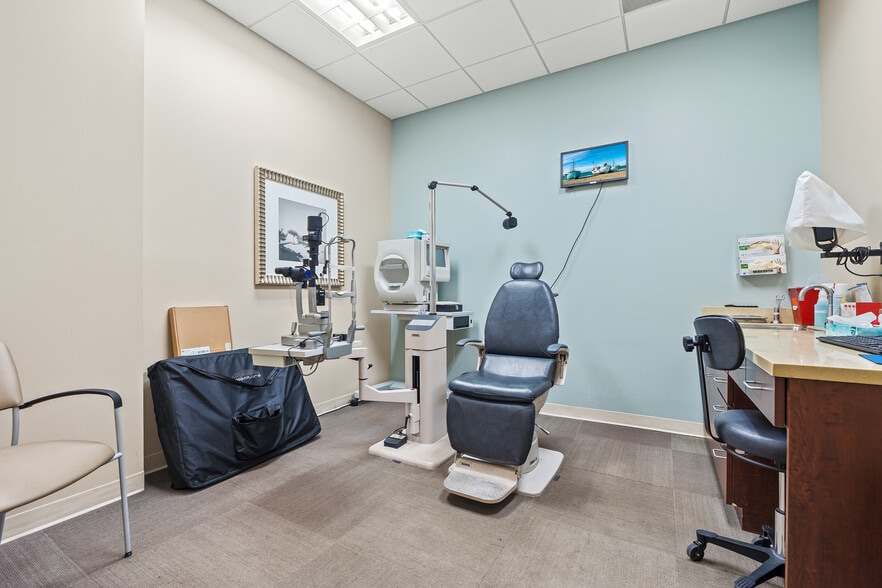 More Photos Of 6705 S Red Rd, Coral Gables Office Residential For Lease