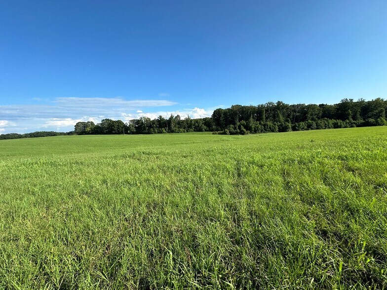 More Photos Of 4087 Coleman Dr, Alton Specialty For Sale